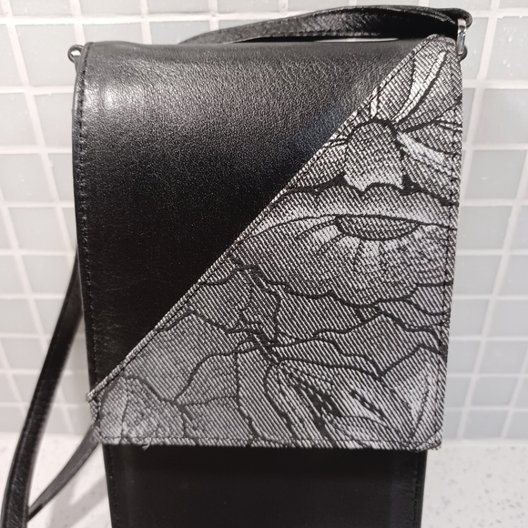 Auth! Pineda Covalin crossbody / shoulder phone bag - Picture 8 of 12